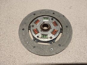 Spojková lamela Peugeot 304 - 305