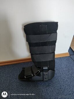 Ortéza, chodící sádra