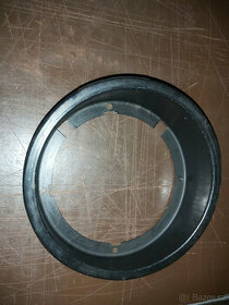 Lada 1200, 1300 - kryt světlometu