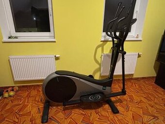 Eliptický trenažér