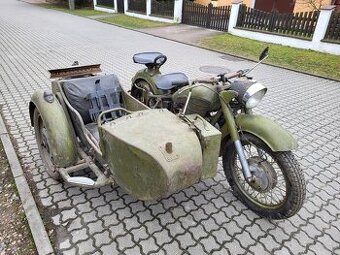 Dněpr,Ural MW 750 vojenský s pohonem sidecaru-SLEVA 25000KČ