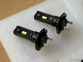 Prémiové LED žárovky ( H7 / 6500K / 100W )