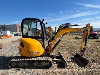 Pásový bagr JCB 8030