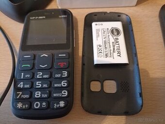 Mobilní telefon Aligator a Winner