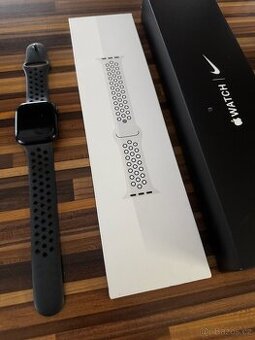 Apple Watch 7 NIKE 45 mm Cellular + GPS