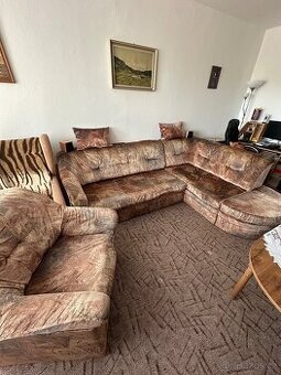 Daruju gauč plus křesla za odvoz