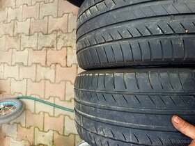 Letni pneu R18 Dunlop 255/45R18 - 1