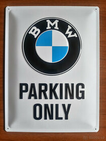 Plechová cedule: BMW Parking Only (bílá) - 30x20 cm - 1