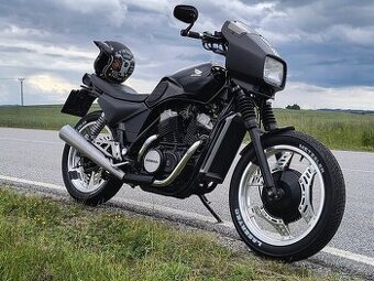 Honda VT500E Street Racer