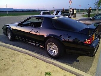 Chevrolet Camaro iroc 5,7 v8 t56 6kvalt manuál