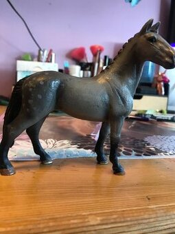 Schleich koník