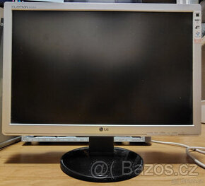 20" Monitor LG Flatron W2042S