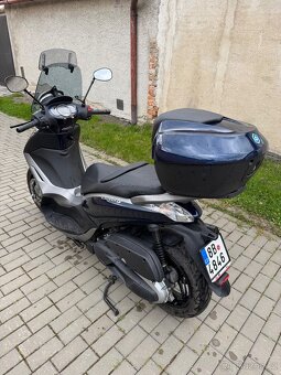 Beverly 350