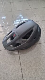 Nová helma Specialized - 1