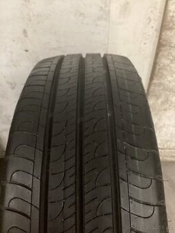 Letní pneumatiky 215/60/17 C 109/107 H Goodyear