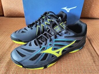 Pánské sálovky Mizuno Wave Hurricane, vel. 44