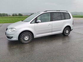VW TOURAN