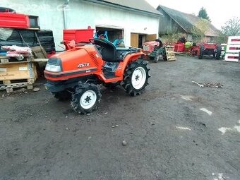 Malotraktor Kubota