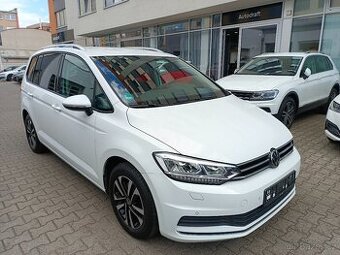 VW Touran 2.0TDI 110kW DSG Webasto Full LED ACC Navi DAB