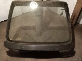Renault 19- páté dveře - 1