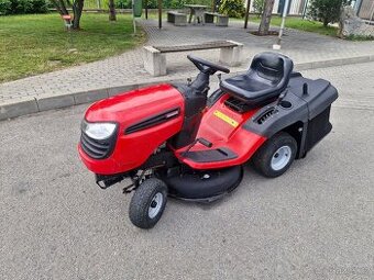 Zahradni traktor  Jonseted LT2213 C