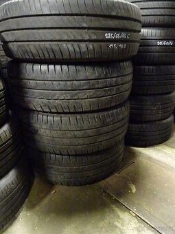 Dodávkové pneu Michelin Agilis, 235/65/16 C, 4 ks, 8 a 6 mm