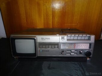 starý radiomagnetofon s televizí NEC CT-6000