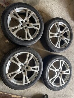 255/45 z r19 104y 1419 alu kola oz 5x112 palladio