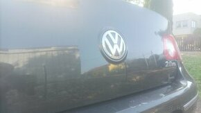Passat B6 víko kufru