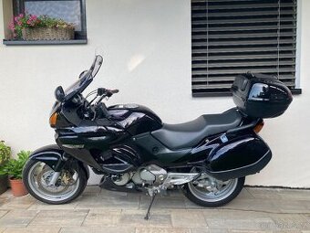 Honda NTV650 Deauville
