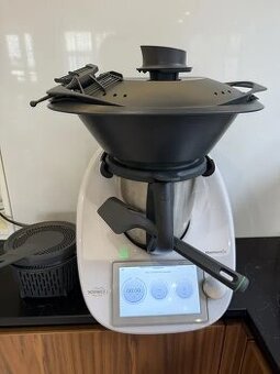 Kuchyňský robot Thermomix TM6