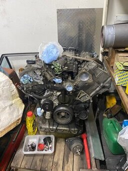 Mercedes Benz ML420cdi V8 w164 motor