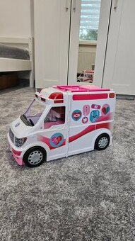 Barbie sanitka
