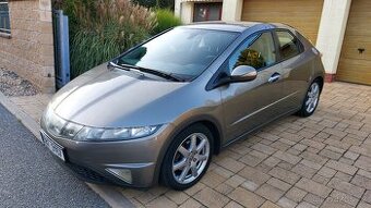 Honda Civic 1.8 i-VTEC, 124tis., 2007, ČR, servis Honda