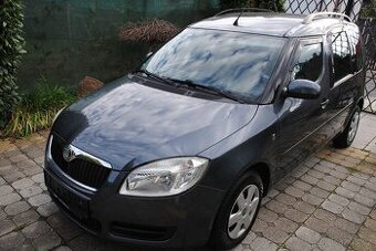 Škoda Roomster 1.2 51kW - climatronic - výhřev sedadel