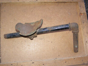 Prodám držák benzínové nádržky z motoru Štěpánek