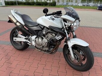 Honda CB 600F Hornet - super stav