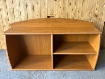 Polička / malá skříňka za odvoz