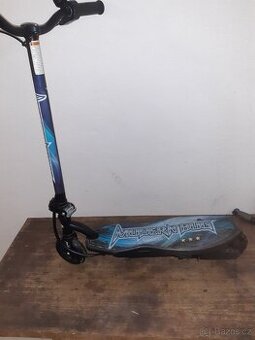 Elektronická koloběžka dětská