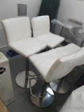 BAROVÉ KOŽENÉ ŽIDLE , SILNÝ MASIV-NEREZ- VÝBORNÝ STAV