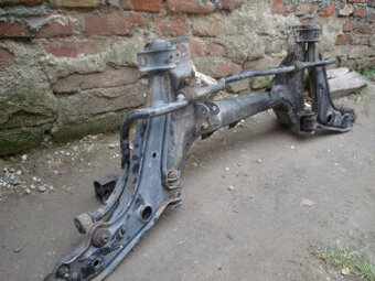 PŘEDNI NÁPRAVA FELICIA    SE STABILIZÁTOREM