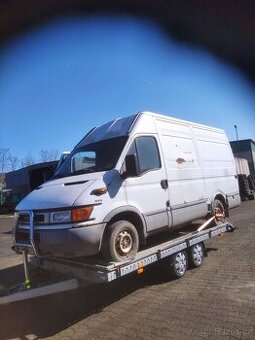 Iveco-Dejli 2,8 tdi zadni naprava,lištove pera,kardan