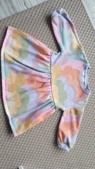 Detske saty zn.Next duhove