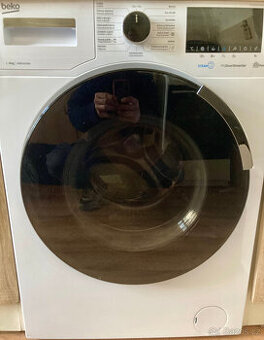 Pračka BEKO (8 kg) – pára, TOP stav,