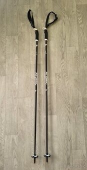 Sjezdové lyžařské hůlky Atomic