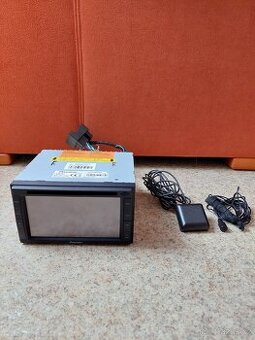 Autorádio Pioneer AVIC-F550BT