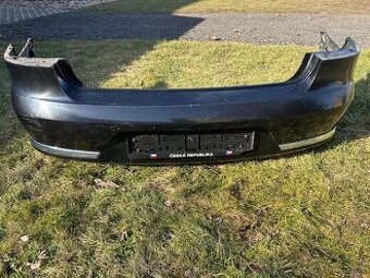 Zadní nárazník VW Passat B7 sedan