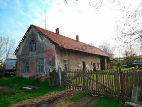 Prodej domu k demolici v obci Dolní Roveň - Komárov