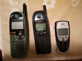 Prodám telefony pro sběratele