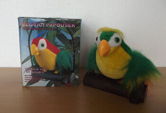 (Ne)mluvící papoušek